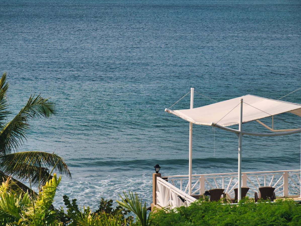 Tropikist Beach Hotel And Resort Crown Point Εξωτερικό φωτογραφία