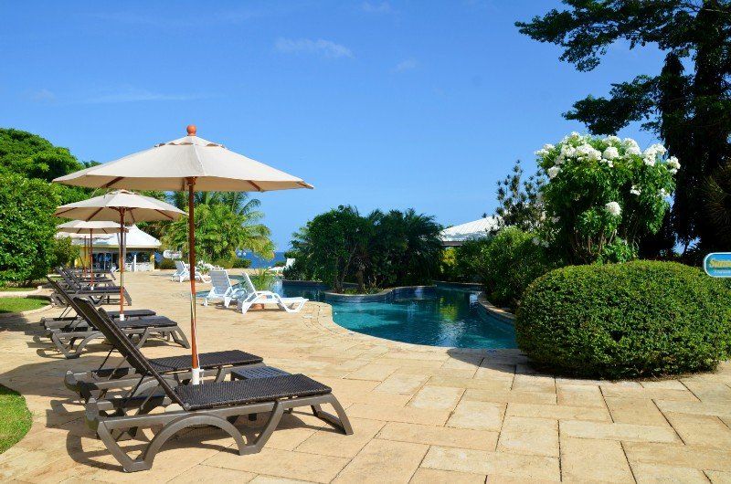 Tropikist Beach Hotel And Resort Crown Point Εξωτερικό φωτογραφία