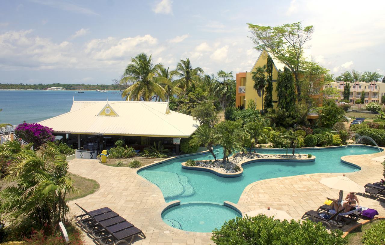 Tropikist Beach Hotel And Resort Crown Point Εξωτερικό φωτογραφία