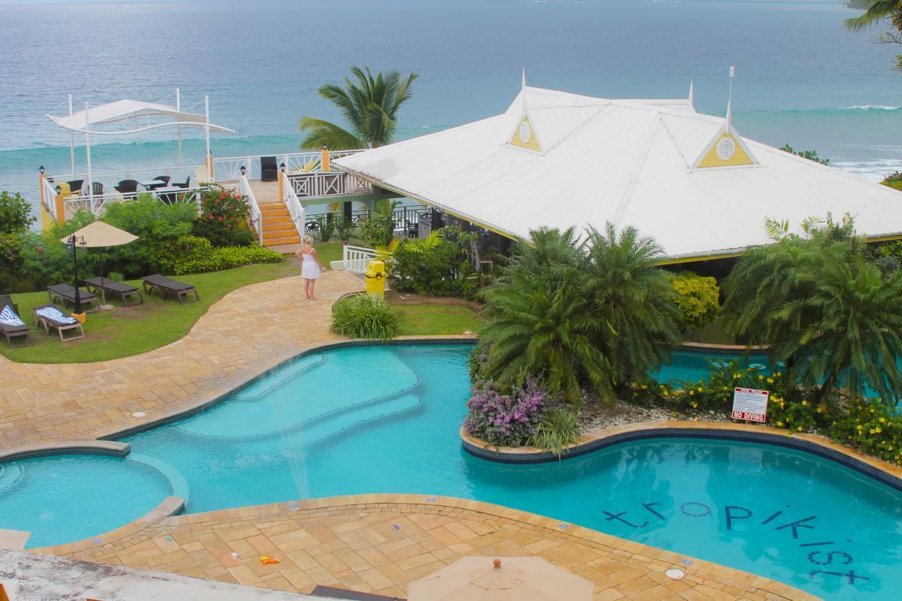 Tropikist Beach Hotel And Resort Crown Point Εξωτερικό φωτογραφία