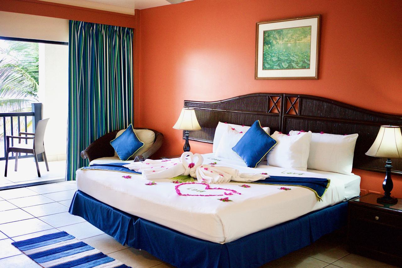 Tropikist Beach Hotel And Resort Crown Point Εξωτερικό φωτογραφία