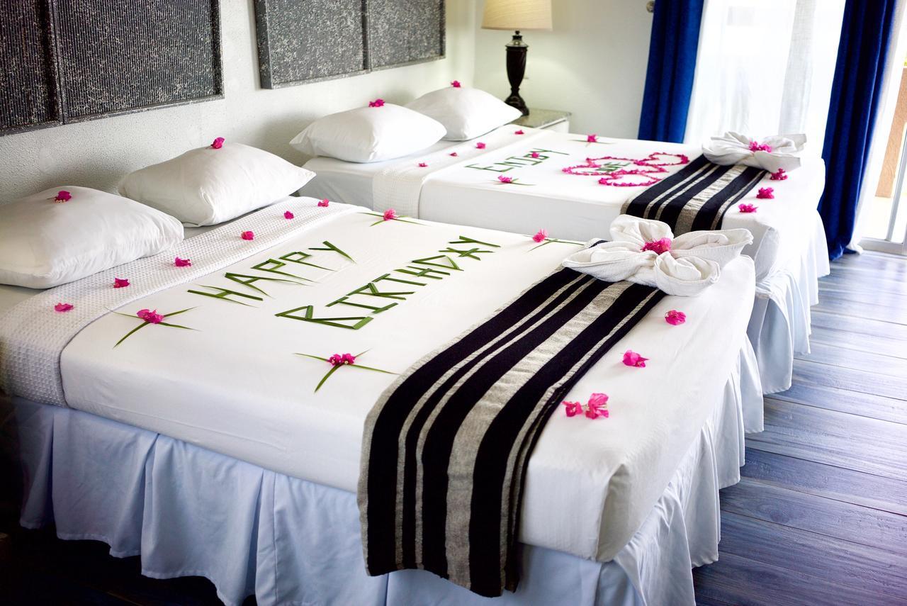 Tropikist Beach Hotel And Resort Crown Point Εξωτερικό φωτογραφία