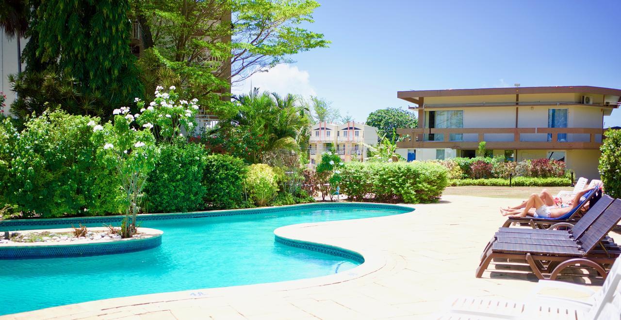 Tropikist Beach Hotel And Resort Crown Point Εξωτερικό φωτογραφία